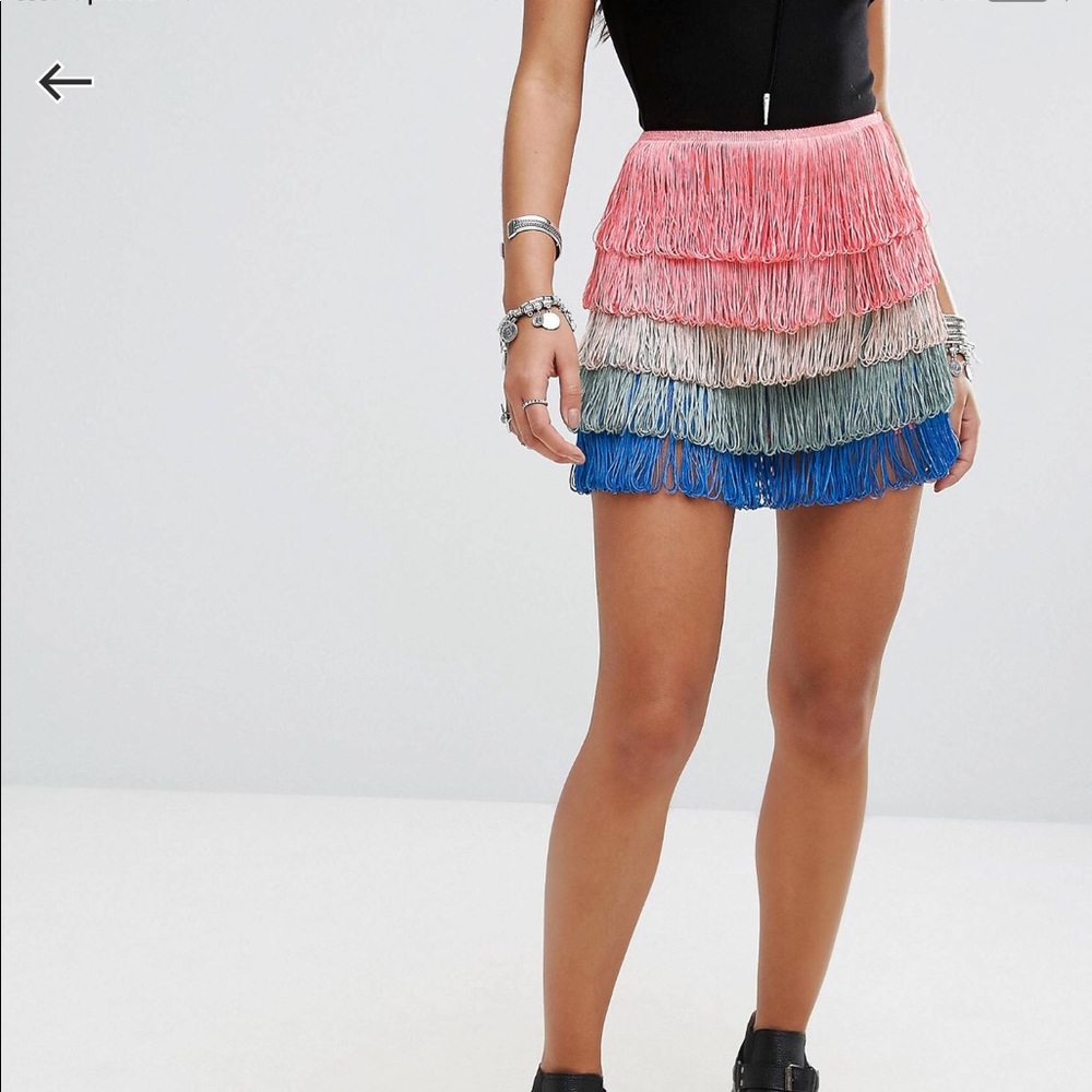 Missguided Ombré Tassel Shorts
